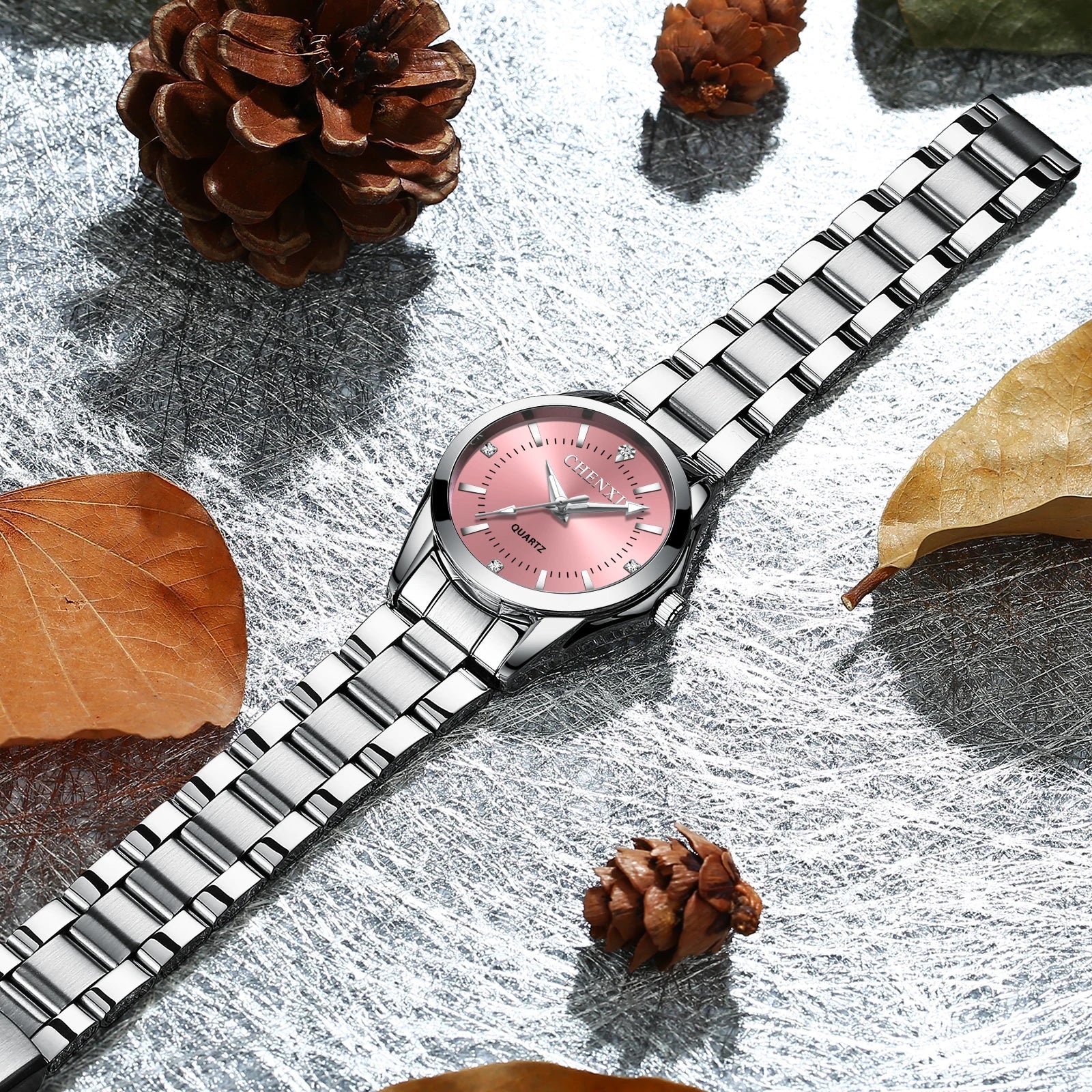 ELYNA Elegance – minimalistinis moteriškas laikrodis – produkto nuotrauka 2